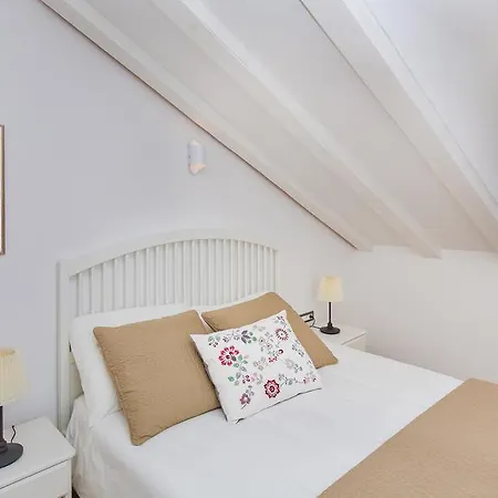 Апартаменты Porta And By Irundo