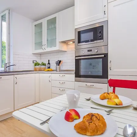 Porta And By Irundo * Дубровник